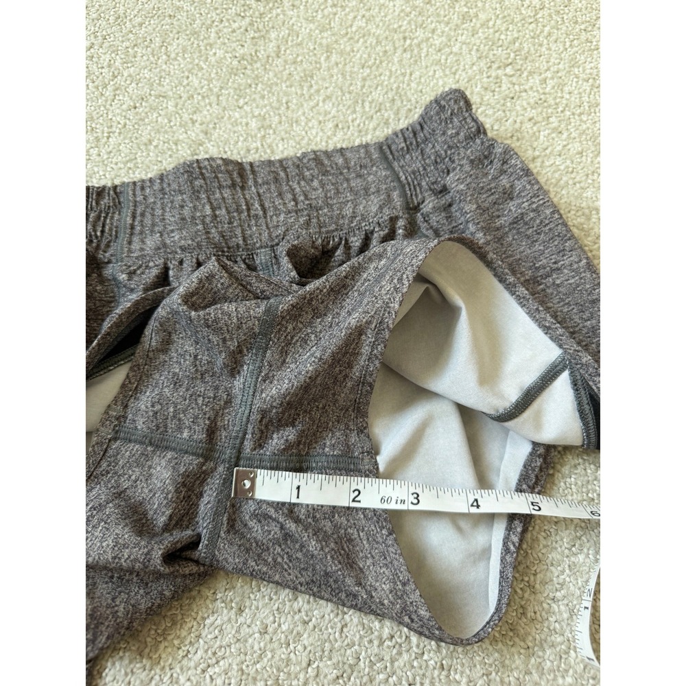 Lululemon Hotty Hot High Rise Running Shorts Heathered Grey Size 0 - Picture 6 of 6
